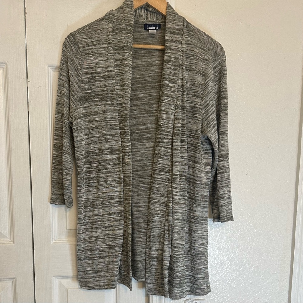 Elegant Cardigan By Basic Editions Color Gray Size: M Perfect for All Seasons